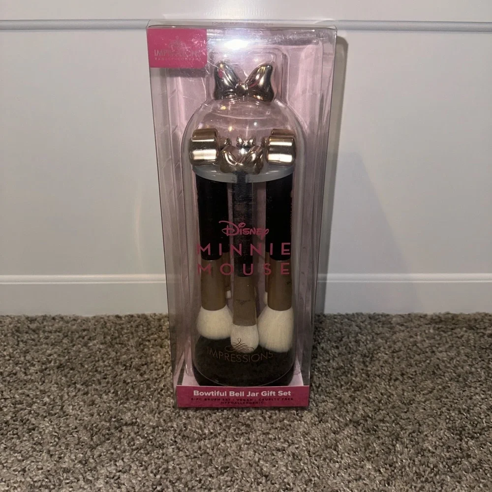 Impressions Rose Gold and Black Makeup Brush Set